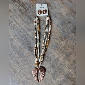 NWT BRONZE Angel Wing Pendant Beaded Necklace
